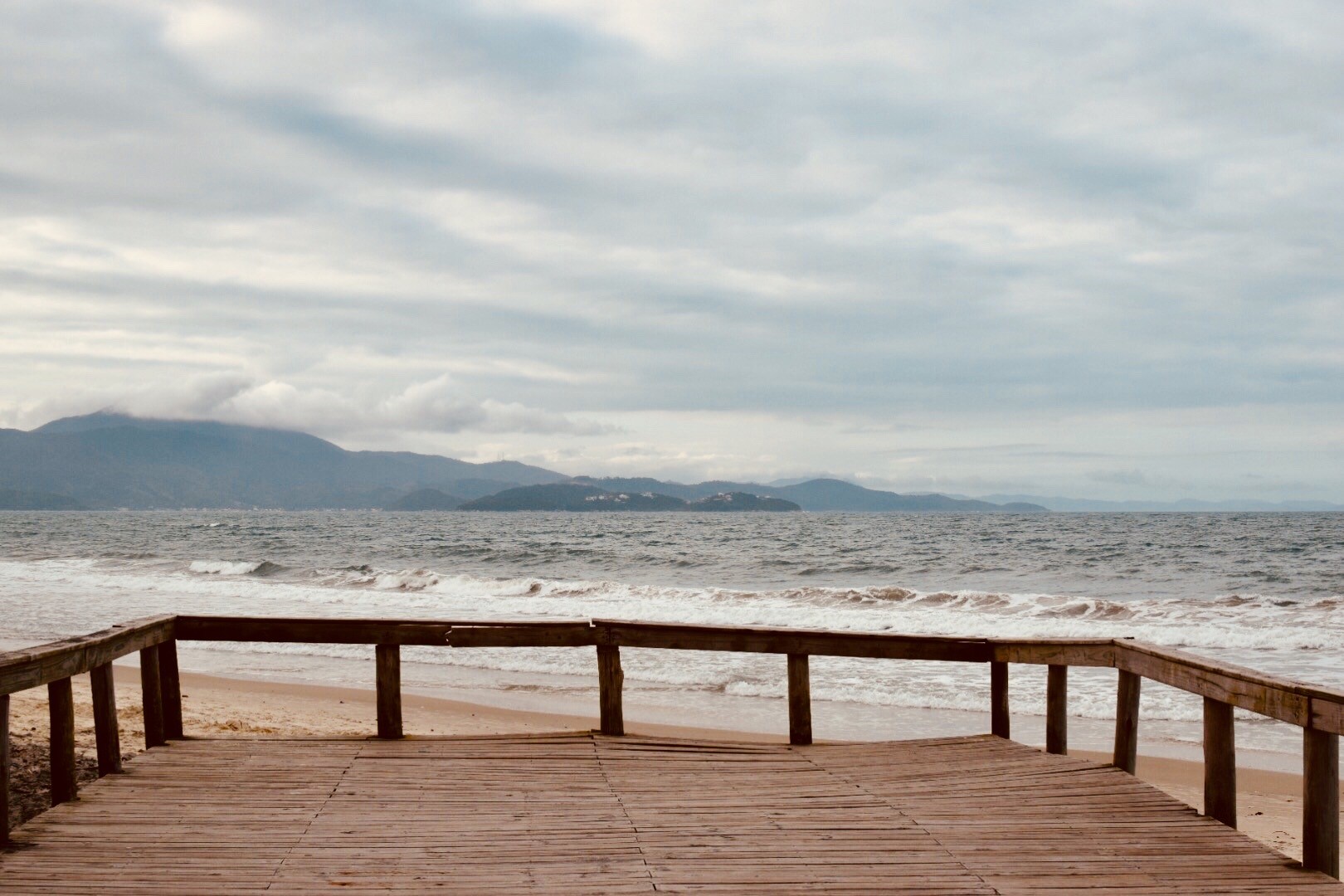 beach pier